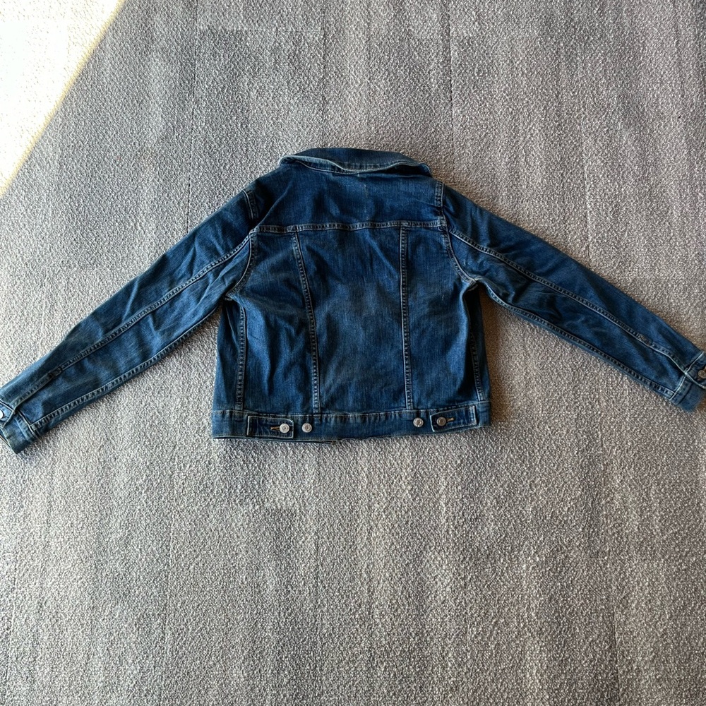 Levi's Blue Jean Jacket Classic Denim Style - Picture 4 of 4